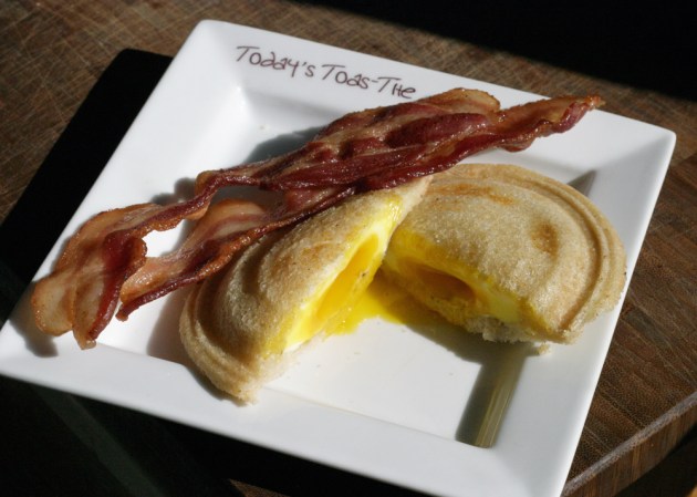 Egg Toas-Tite